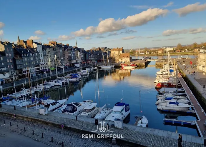 Racing The Wind Apartamento