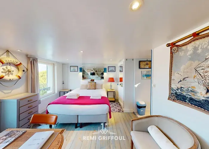 Racing The Wind Apartamento